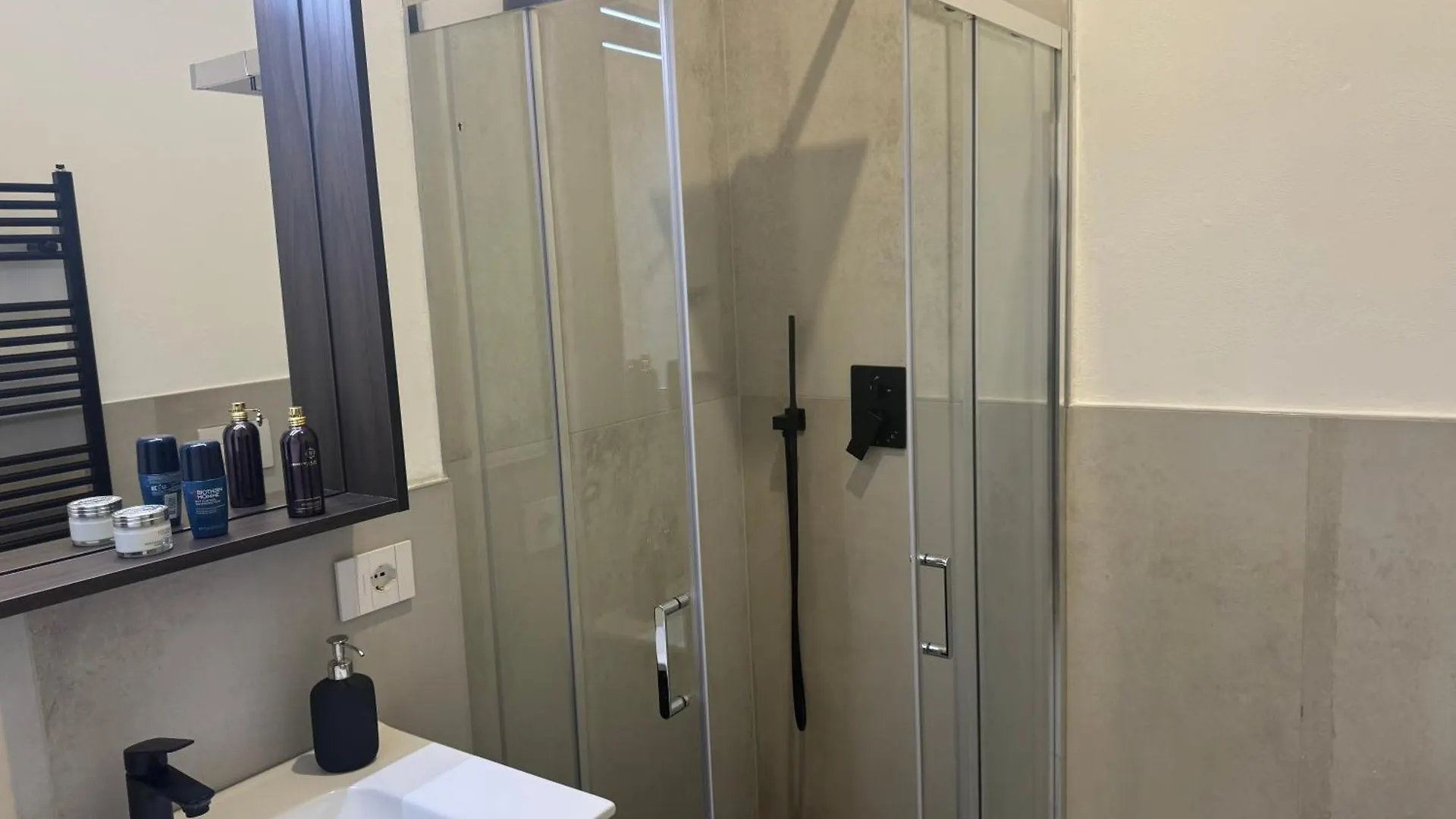 New!! Statuto Apartments Bergamo Italy