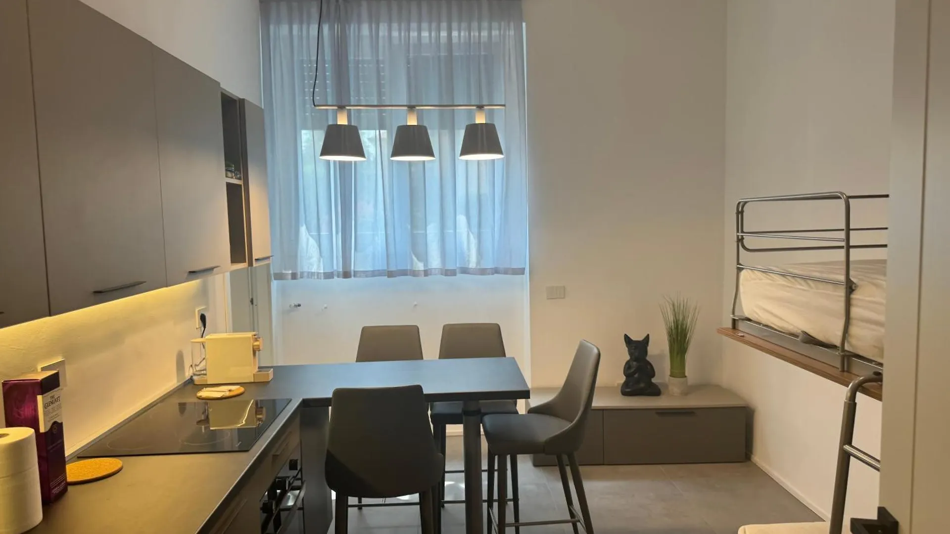 New!! Statuto Apartments Bergamo