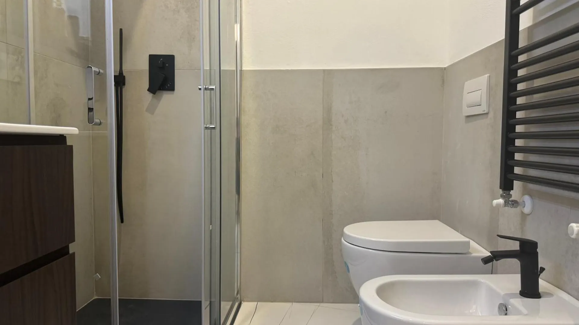 New!! Statuto Apartments Bergamo